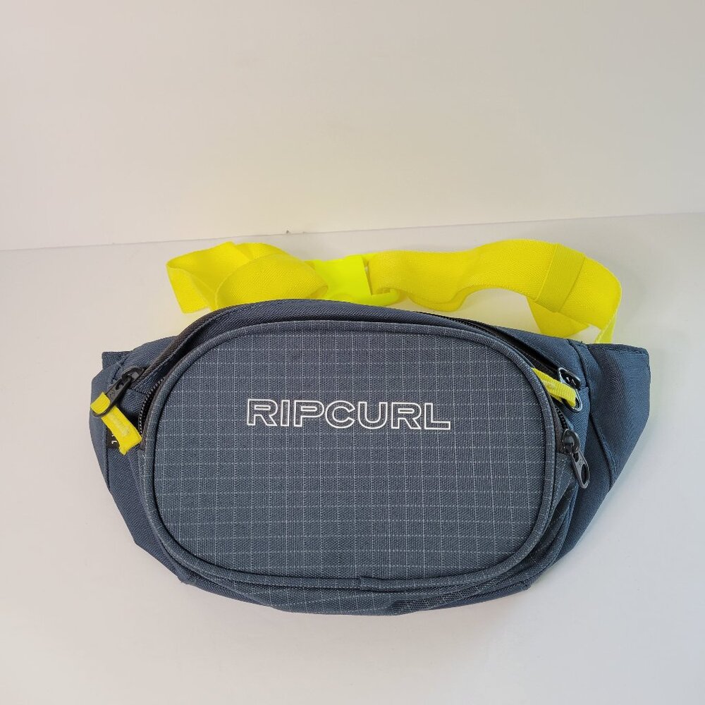 Rip Curl Ripcurl Fanny Pack Waist Pack Navy Blue and Yellow NWOT Two Zip Pockets
